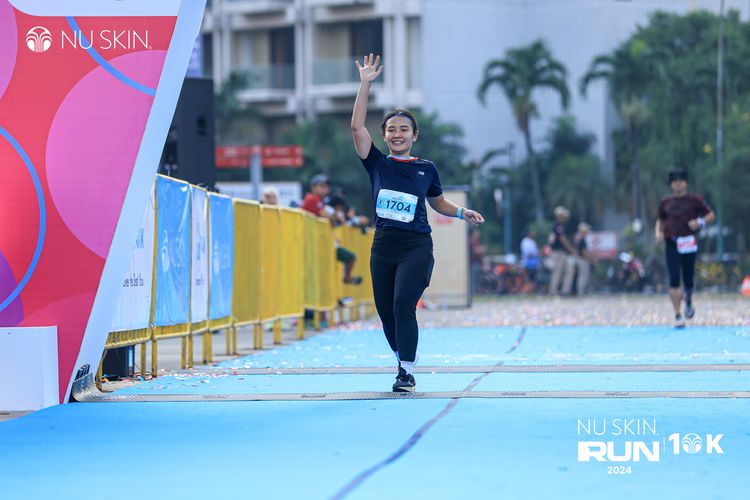 Race photo from Nu Skin Run 10K