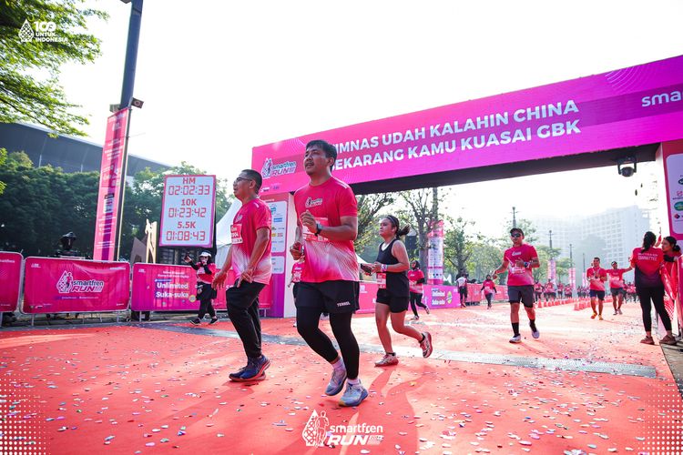 Race photo from Smartfren Run 2025 