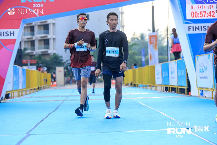 Race photo from Nu Skin Run 10K