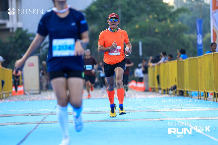 Race photo from Nu Skin Run 10K