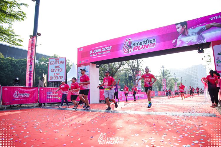 Race photo from Smartfren Run 2025 