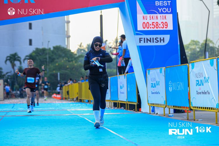 Race photo from Nu Skin Run 10K