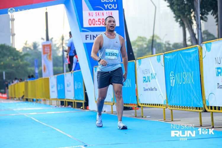 Race photo from Nu Skin Run 10K