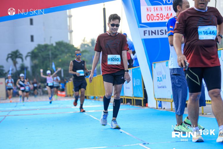 Race photo from Nu Skin Run 10K