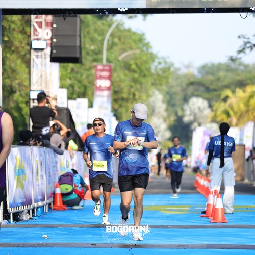 Race photo from BOGORUN 2026