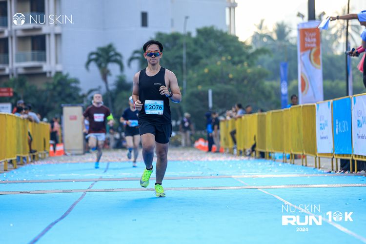 Race photo from Nu Skin Run 10K