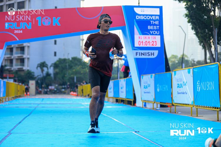 Race photo from Nu Skin Run 10K