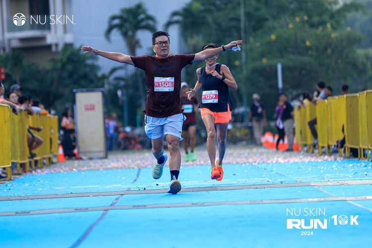 Race photo from Nu Skin Run 10K