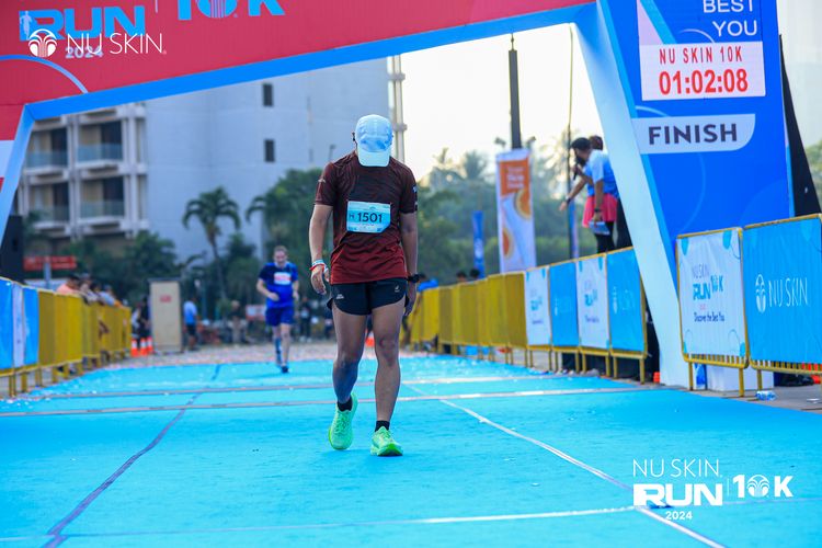 Race photo from Nu Skin Run 10K