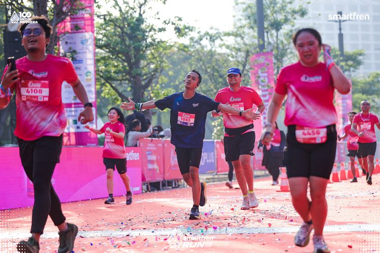 Race photo from Smartfren Run 2025 