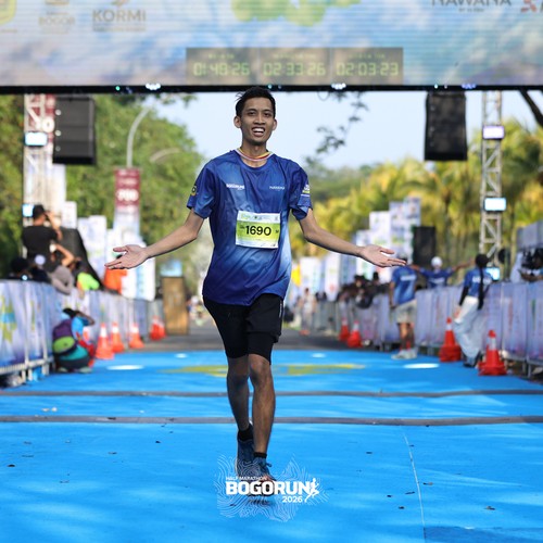 Race photo from BOGORUN 2026