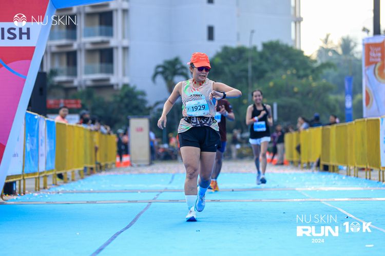 Race photo from Nu Skin Run 10K