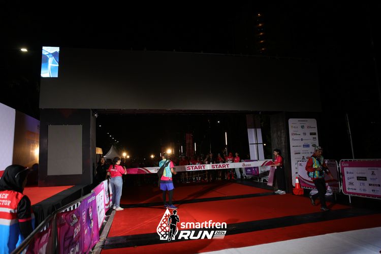Race photo from Smartfren Run 2024