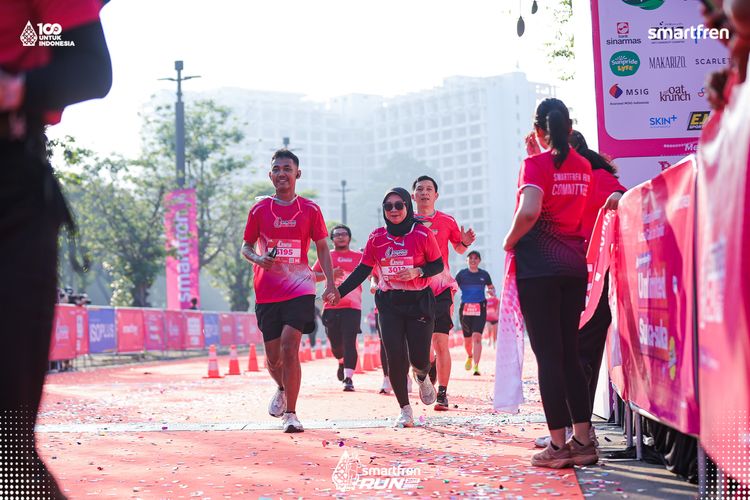 Race photo from Smartfren Run 2025 