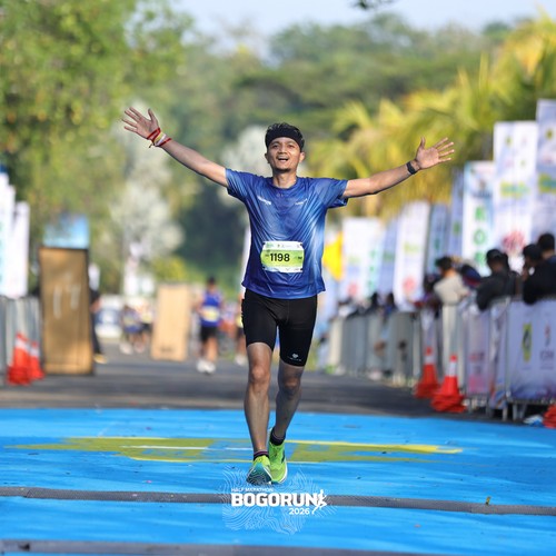 Race photo from BOGORUN 2026