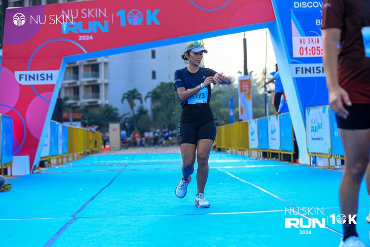 Race photo from Nu Skin Run 10K
