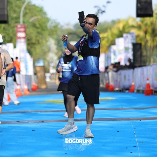 Race photo from BOGORUN 2026