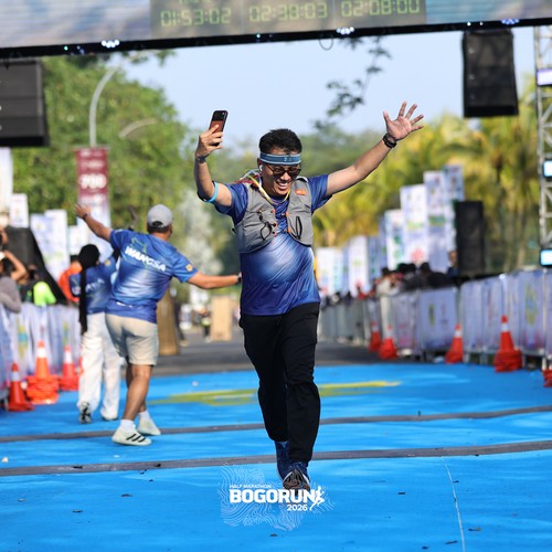 Race photo from BOGORUN 2026