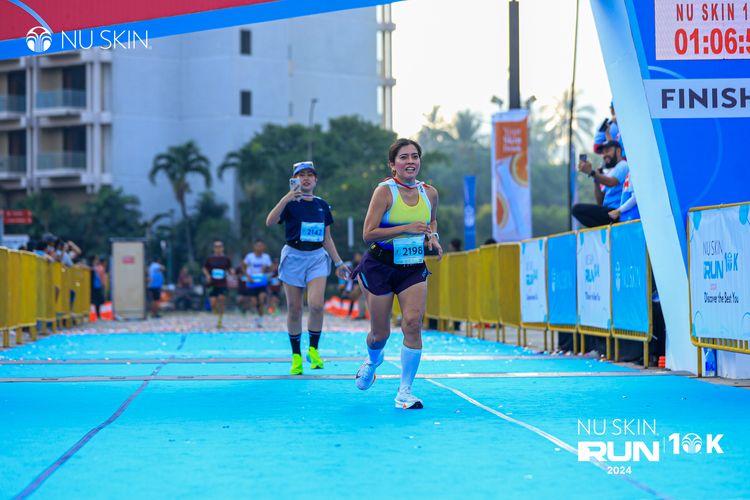 Race photo from Nu Skin Run 10K