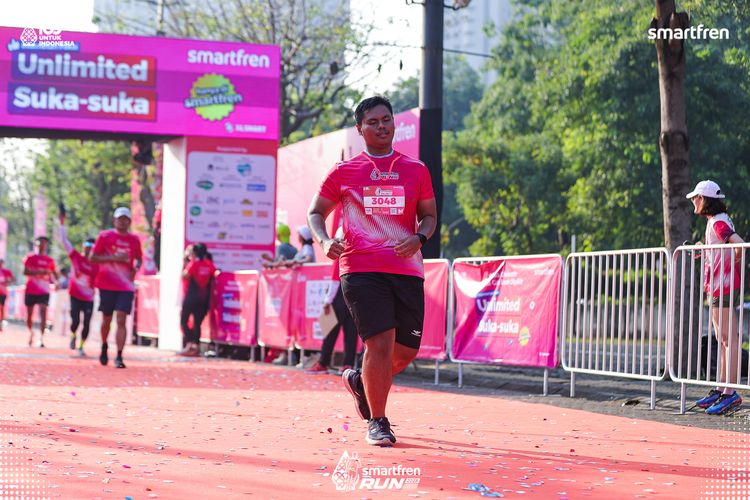 Race photo from Smartfren Run 2025 