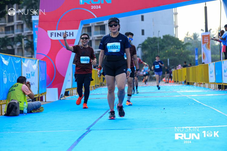 Race photo from Nu Skin Run 10K
