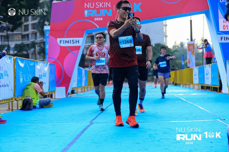 Race photo from Nu Skin Run 10K