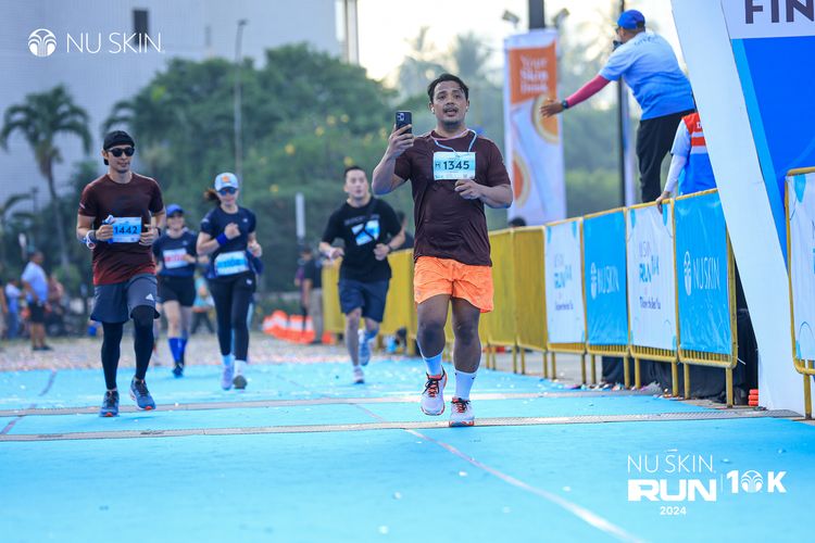 Race photo from Nu Skin Run 10K