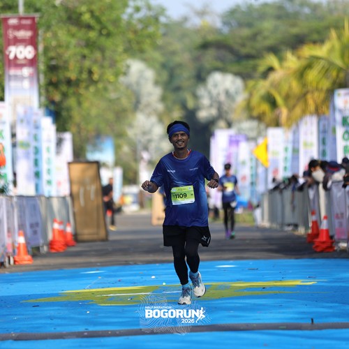 Race photo from BOGORUN 2026