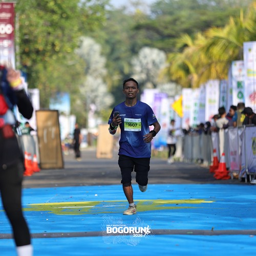 Race photo from BOGORUN 2026
