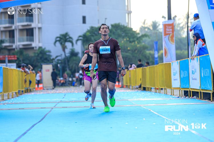 Race photo from Nu Skin Run 10K