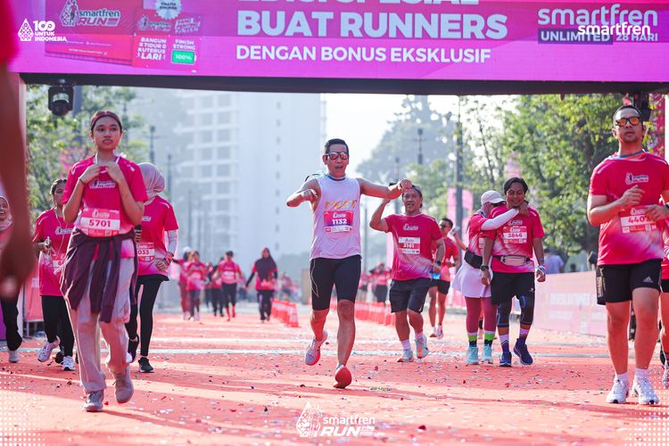 Race photo from Smartfren Run 2025 