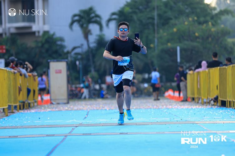 Race photo from Nu Skin Run 10K