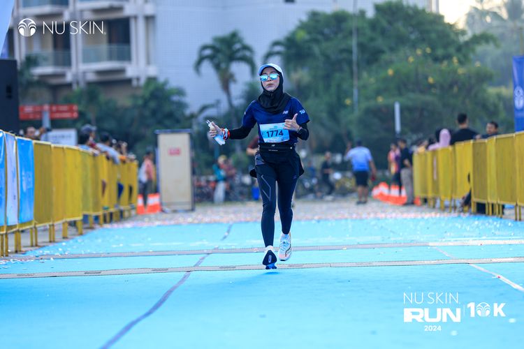 Race photo from Nu Skin Run 10K