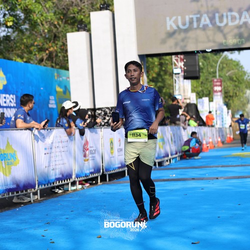 Race photo from BOGORUN 2026