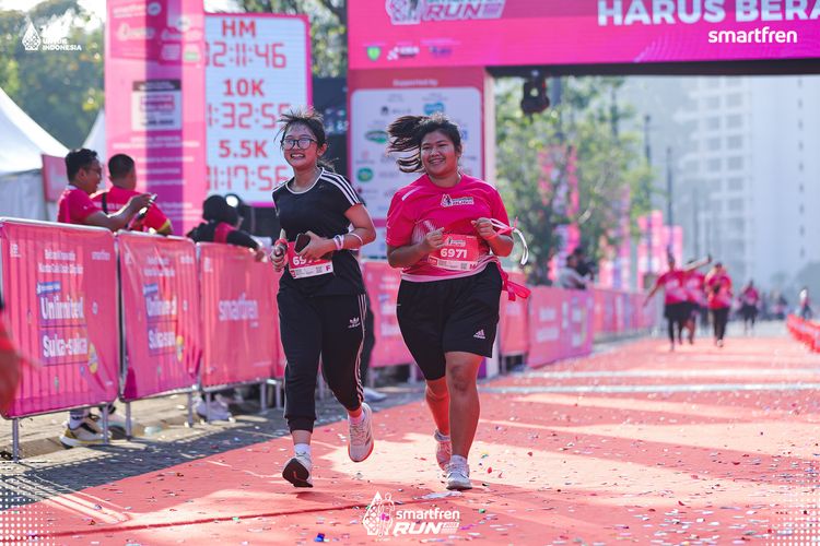 Race photo from Smartfren Run 2025 
