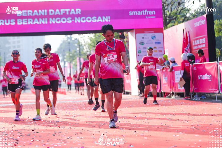 Race photo from Smartfren Run 2025 