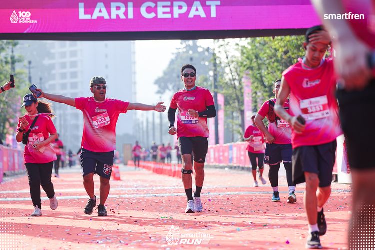 Race photo from Smartfren Run 2025 