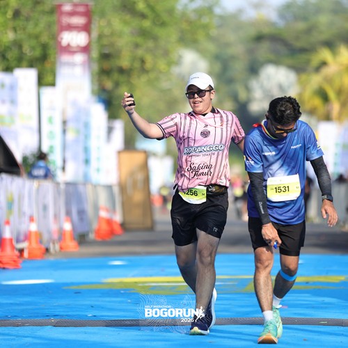 Race photo from BOGORUN 2026