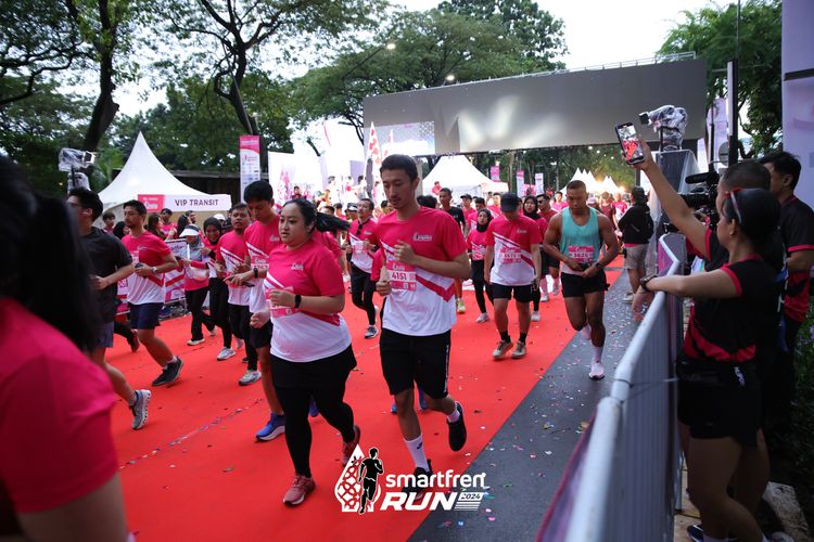 Race photo from Smartfren Run 2024