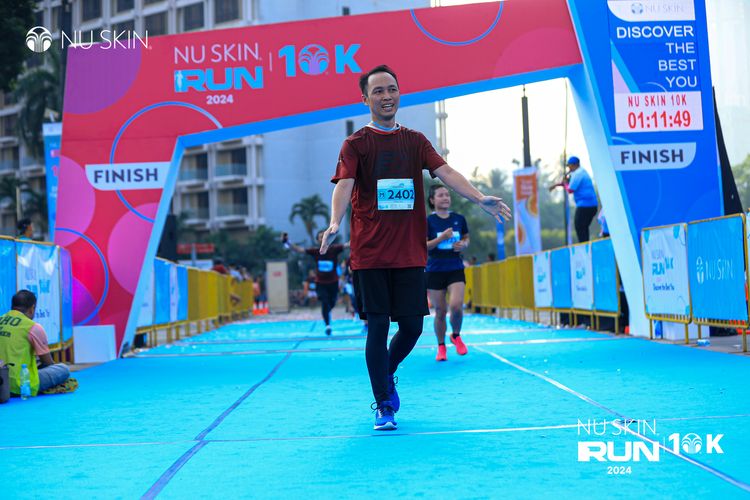 Race photo from Nu Skin Run 10K
