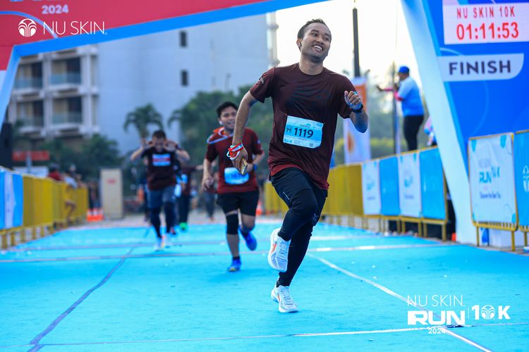 Race photo from Nu Skin Run 10K