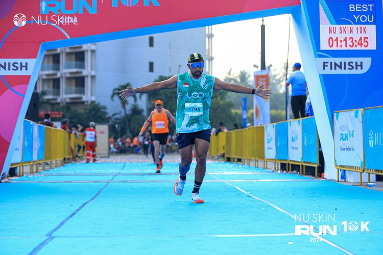 Race photo from Nu Skin Run 10K
