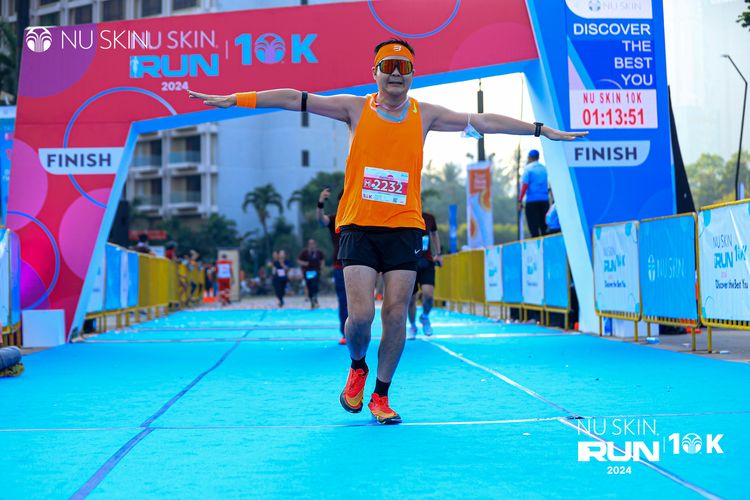 Race photo from Nu Skin Run 10K