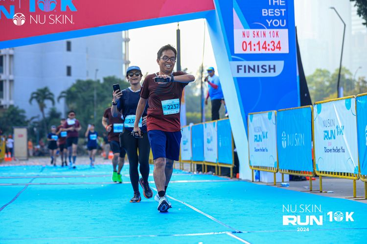 Race photo from Nu Skin Run 10K