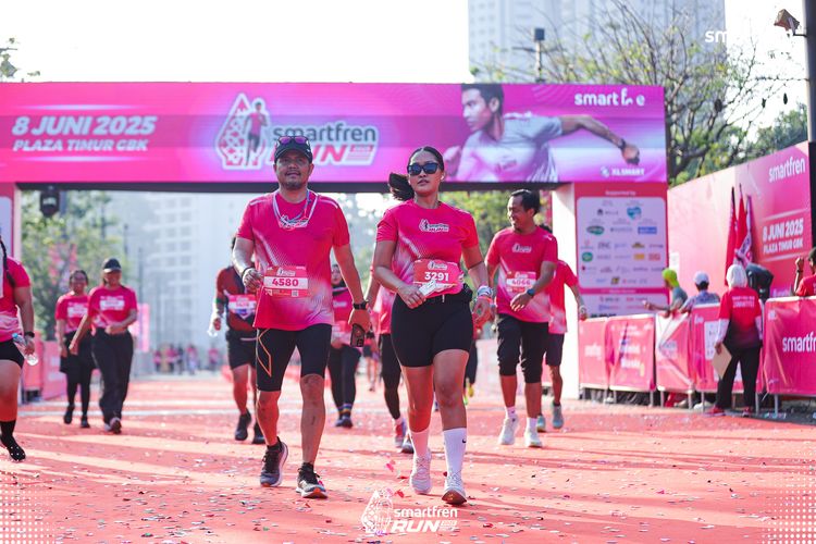Race photo from Smartfren Run 2025 
