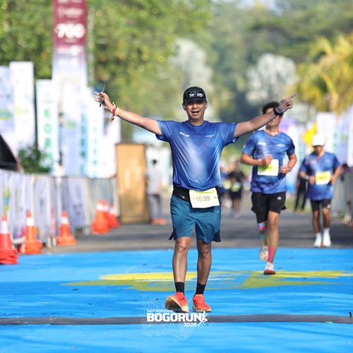 Race photo from BOGORUN 2026