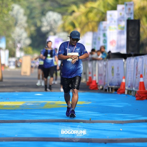 Race photo from BOGORUN 2026