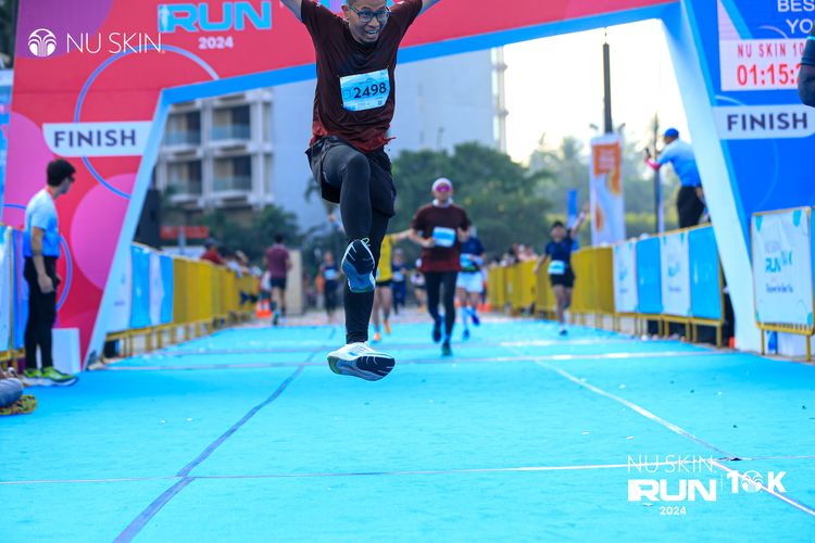 Race photo from Nu Skin Run 10K