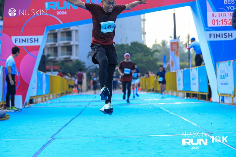 Race photo from Nu Skin Run 10K