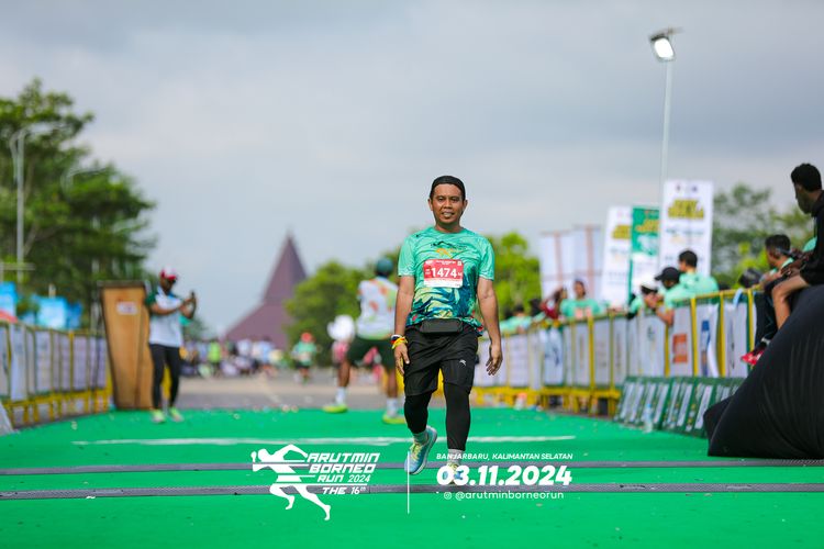 Race photo from Arutmin Borneo Run 2024